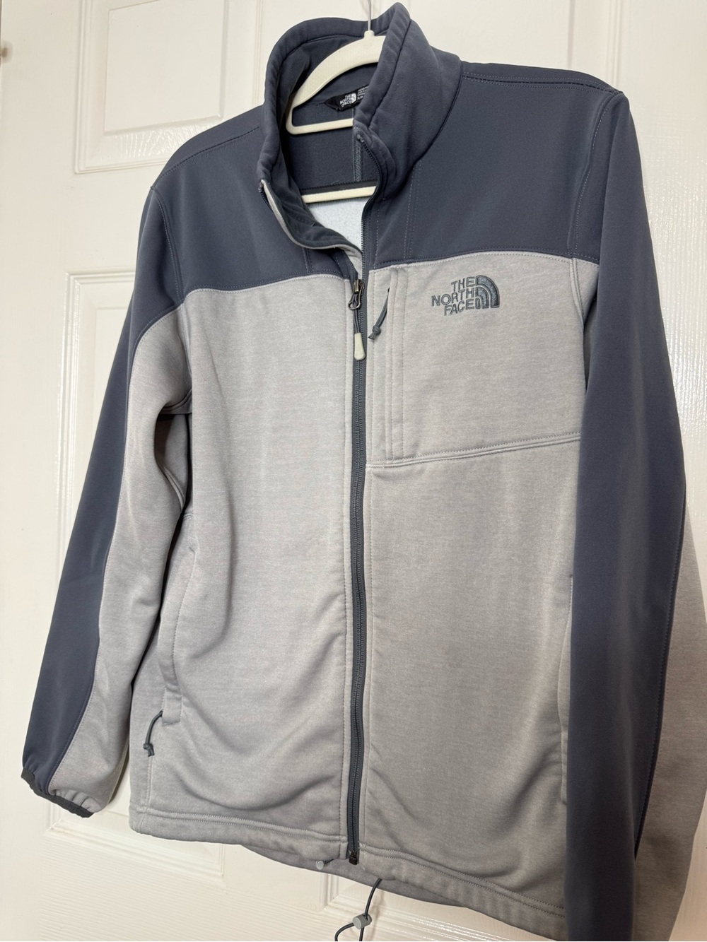 The North Face Men’s Two-Tone Gray Performance Fleece Jacket